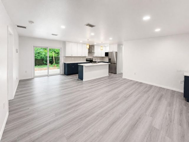4302 NW 21ST DRIVE, Gainesville, FL 32605
