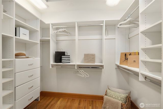 7816 NE 32nd Street, Medina, WA 98039