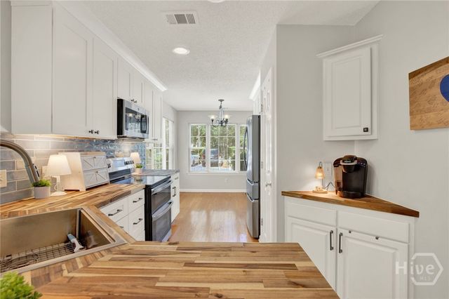 50 Gale Break Circle, Richmond Hill, GA 31324