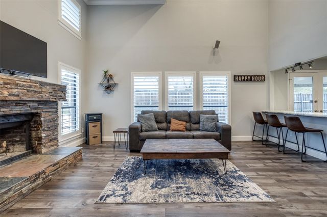 1916 Cheyenne Drive, Carrollton, TX 75010
