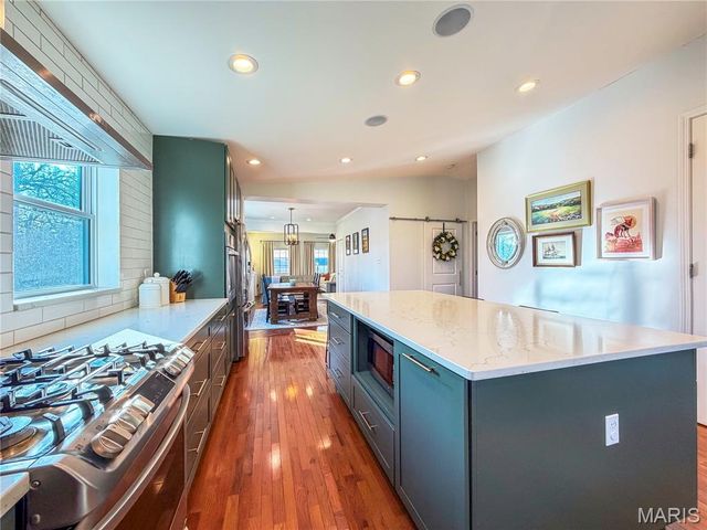 401 Lee Avenue, Webster Groves, MO 63119