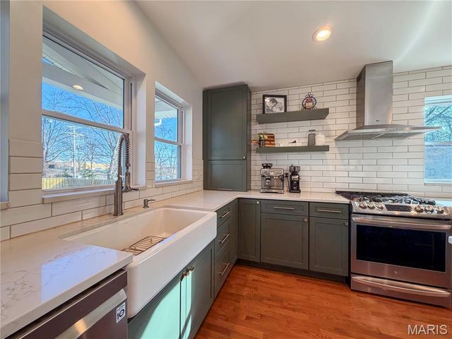 401 Lee Avenue, Webster Groves, MO 63119