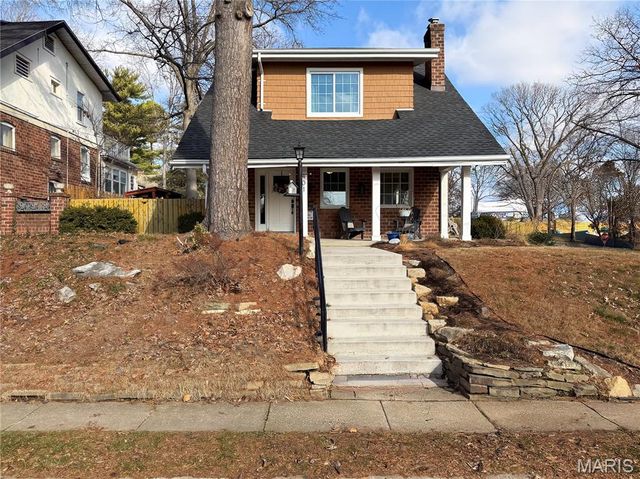 401 Lee Avenue, Webster Groves, MO 63119