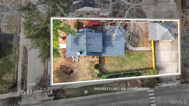 401 Lee Avenue, Webster Groves, MO 63119