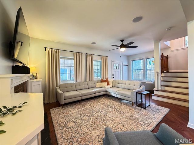 401 Lee Avenue, Webster Groves, MO 63119