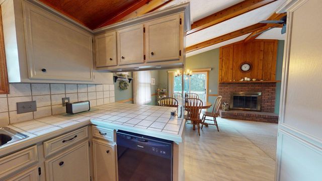 7381 Rolling Hills Drive, Hudsonville, MI 49426