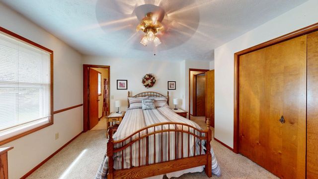 7381 Rolling Hills Drive, Hudsonville, MI 49426