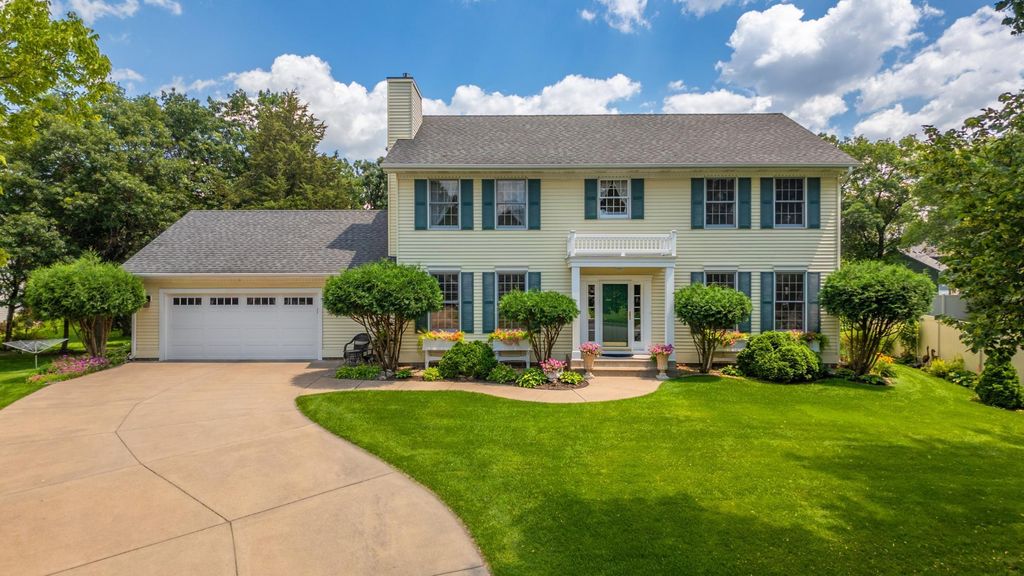 12161 Kerry Street NW, Coon Rapids, MN 55433