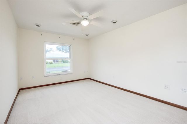 5617 EVERGREEN DR 27, Sarasota, FL 34233
