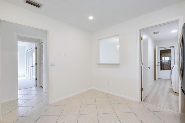 5617 EVERGREEN DR 27, Sarasota, FL 34233