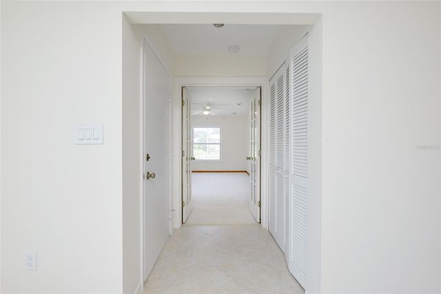 5617 EVERGREEN DR 27, Sarasota, FL 34233
