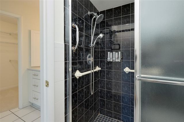 5617 EVERGREEN DR 27, Sarasota, FL 34233