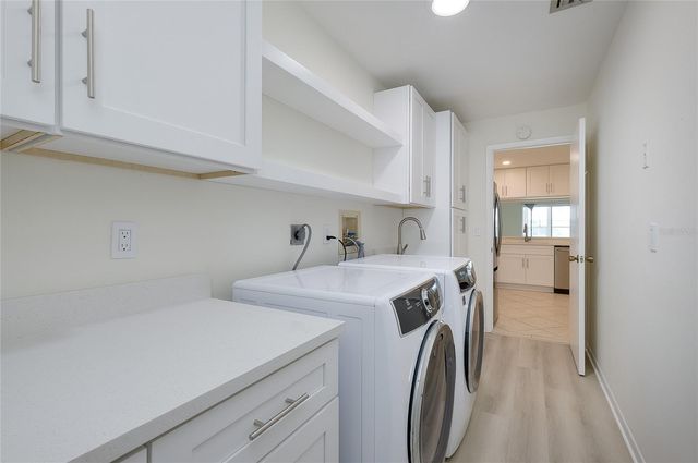 5617 EVERGREEN DR 27, Sarasota, FL 34233
