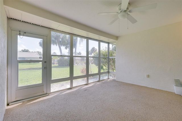5617 EVERGREEN DR 27, Sarasota, FL 34233