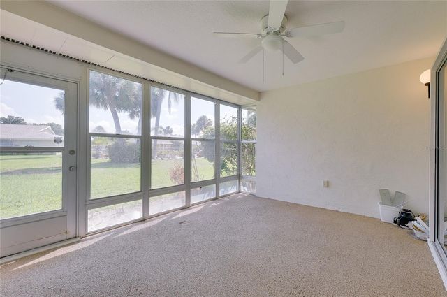 5617 EVERGREEN DR 27, Sarasota, FL 34233
