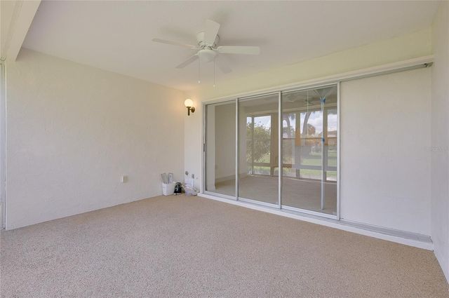 5617 EVERGREEN DR 27, Sarasota, FL 34233