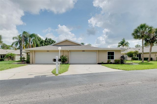 5617 EVERGREEN DR 27, Sarasota, FL 34233