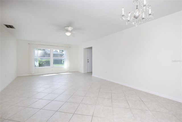 5617 EVERGREEN DR 27, Sarasota, FL 34233