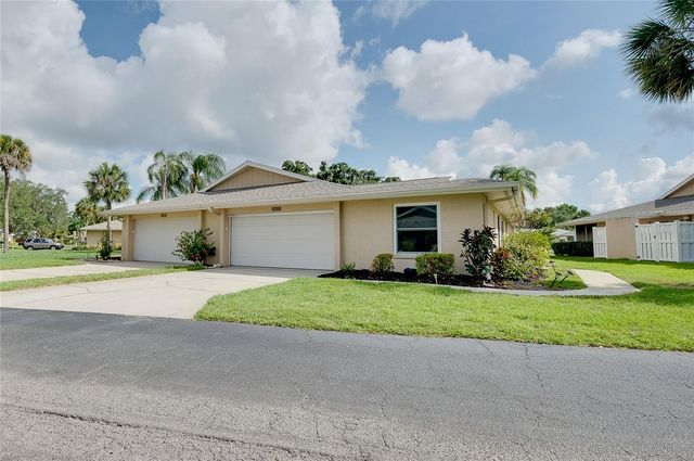 5617 EVERGREEN DR 27, Sarasota, FL 34233