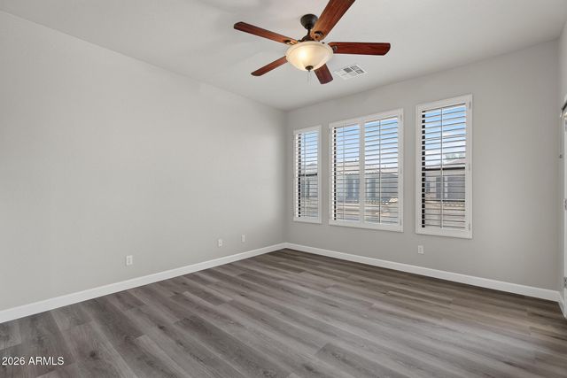 3131 E LEGACY Drive 2060, Phoenix, AZ 85042