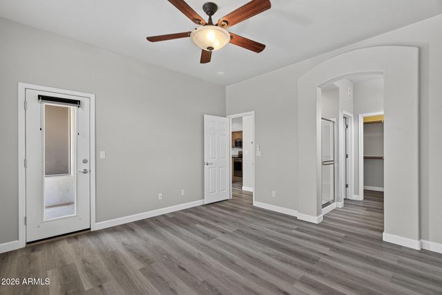 3131 E LEGACY Drive 2060, Phoenix, AZ 85042