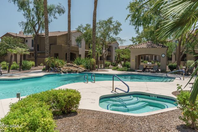 3131 E LEGACY Drive 2060, Phoenix, AZ 85042
