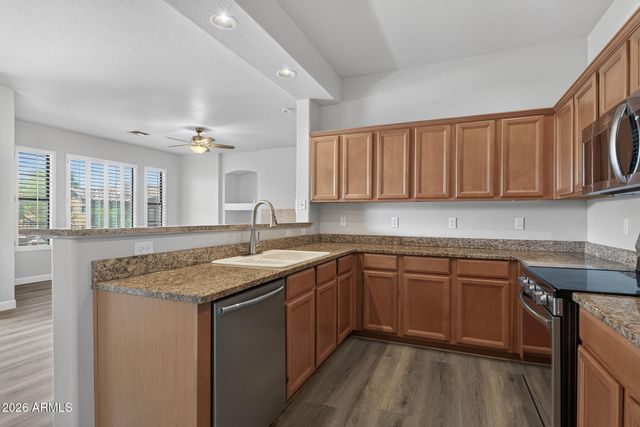 3131 E LEGACY Drive 2060, Phoenix, AZ 85042