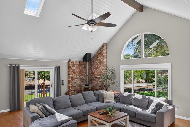 5343 Milton Ranch, Shingle Springs, CA 95682