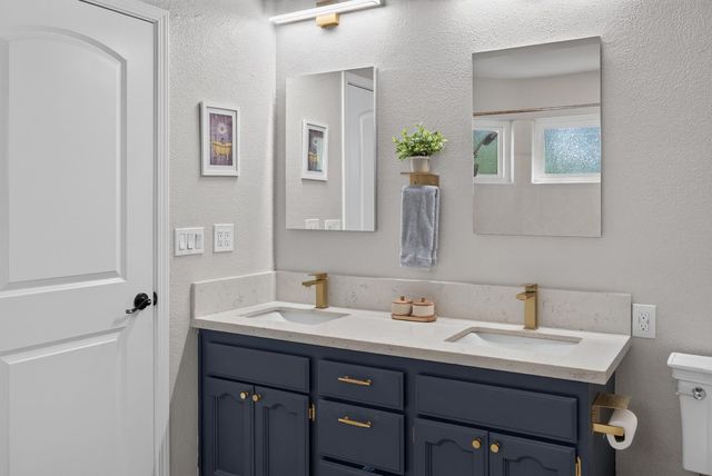 5343 Milton Ranch, Shingle Springs, CA 95682
