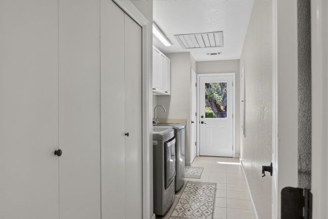 5343 Milton Ranch, Shingle Springs, CA 95682