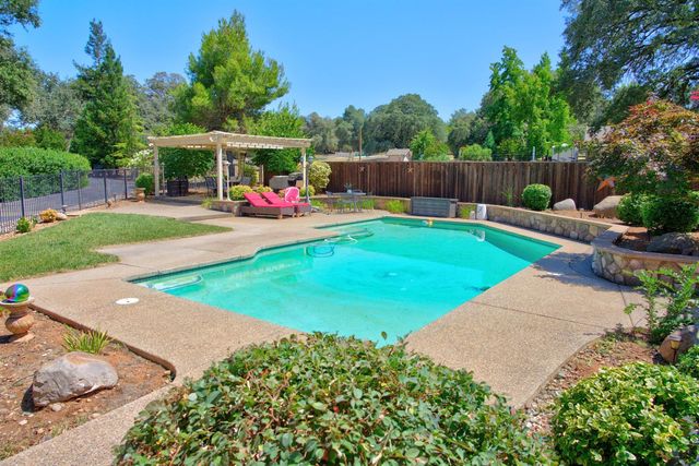 5343 Milton Ranch, Shingle Springs, CA 95682