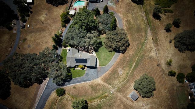 5343 Milton Ranch, Shingle Springs, CA 95682