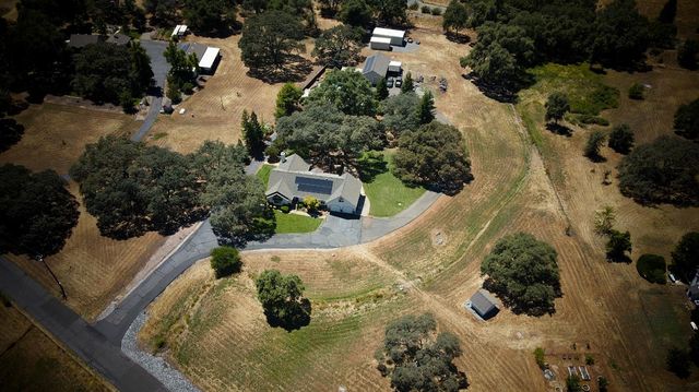 5343 Milton Ranch, Shingle Springs, CA 95682