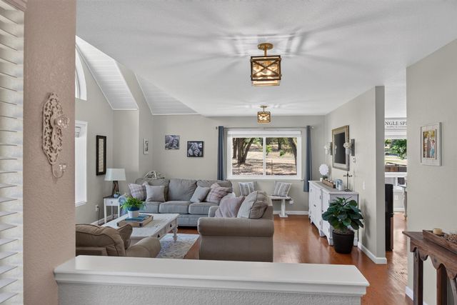 5343 Milton Ranch, Shingle Springs, CA 95682