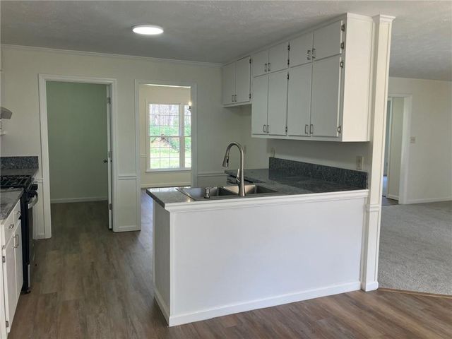 215 Brookwood Lane, Fayetteville, GA 30215