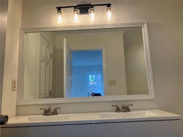 215 Brookwood Lane, Fayetteville, GA 30215