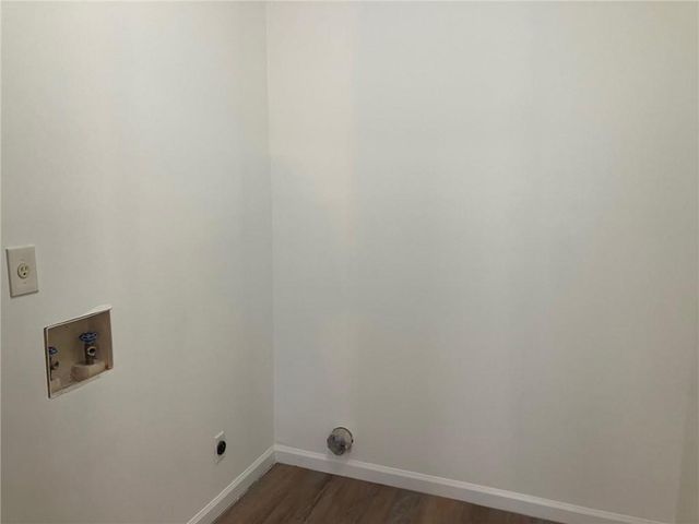 215 Brookwood Lane, Fayetteville, GA 30215