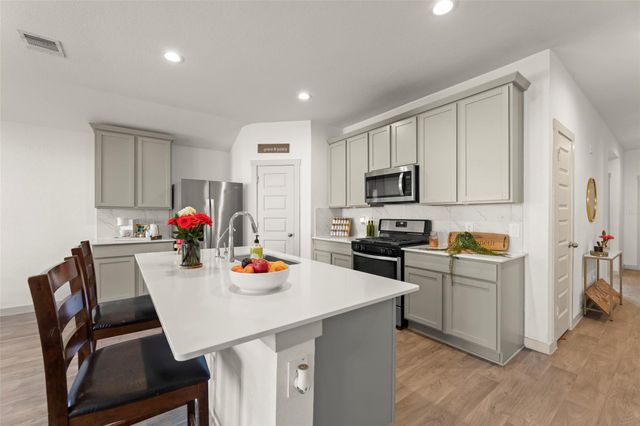 8114 Buck Lane, Rosharon, TX 77583