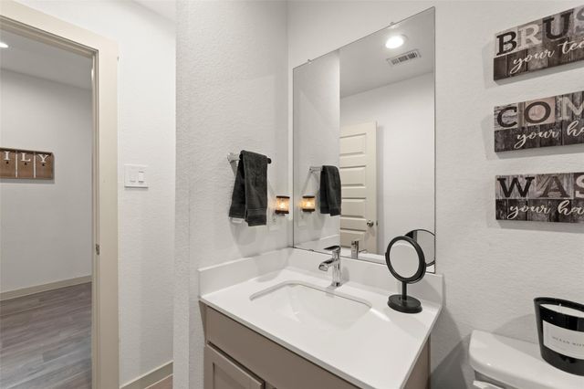 8114 Buck Lane, Rosharon, TX 77583