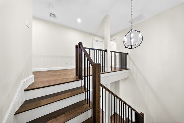 2 Proprietors Drive 25, Marshfield, MA 02050