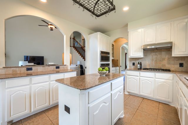 1302 Chippewa Court, Corinth, TX 76210