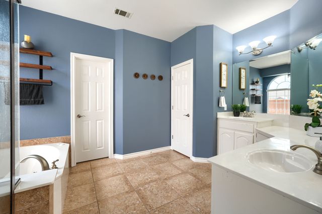 1302 Chippewa Court, Corinth, TX 76210