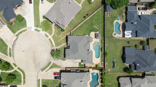 1302 Chippewa Court, Corinth, TX 76210