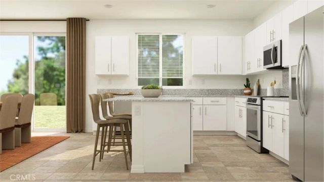 7438 Bucknell Avenue, Hesperia, CA 92345