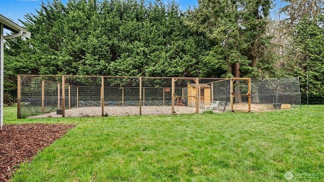 15419 241st Street SE, Woodinville, WA 98296