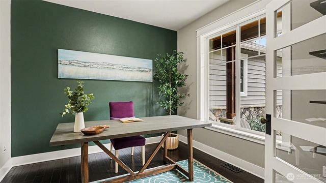 15419 241st Street SE, Woodinville, WA 98296