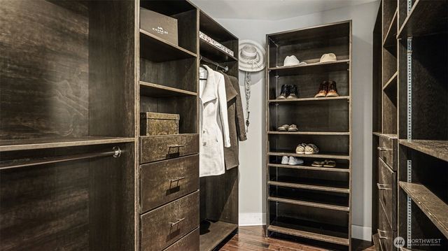 15419 241st Street SE, Woodinville, WA 98296