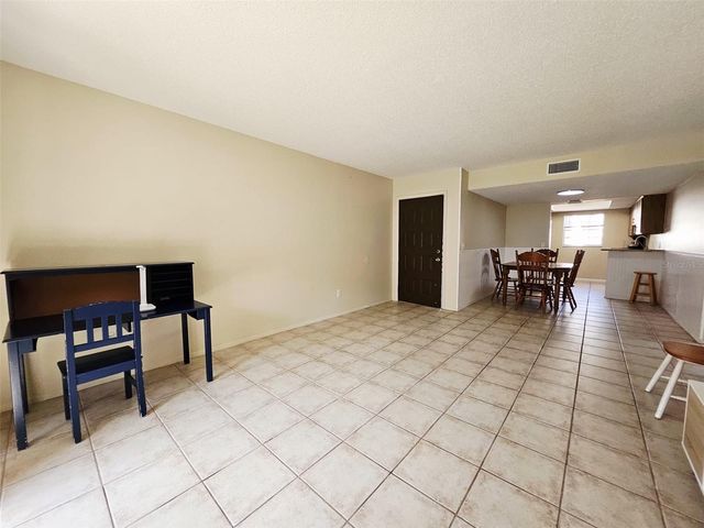 14468 REUTER STRASSE CIRCLE 503, Tampa, FL 33613