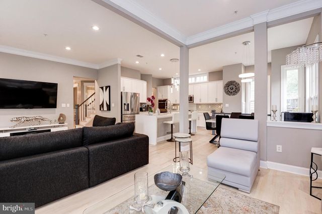 13137 CLARKSBURG SQUARE RD, Clarksburg, MD 20871