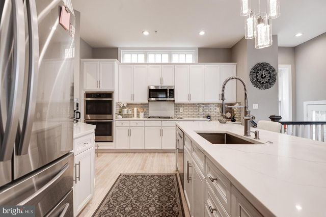 13137 CLARKSBURG SQUARE RD, Clarksburg, MD 20871